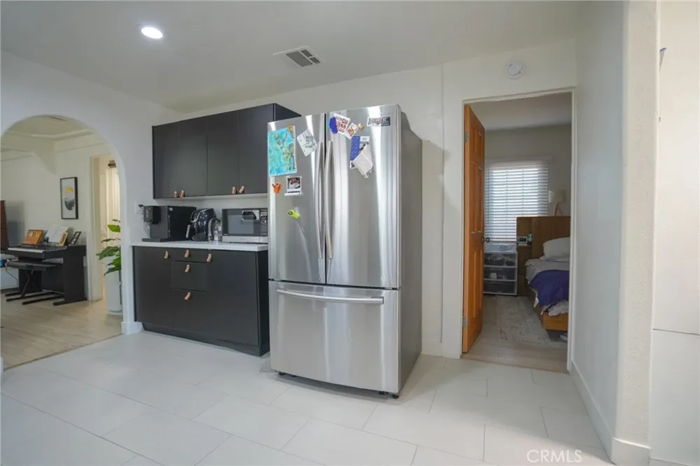 4134 W 107th Inglewood, CA 90304