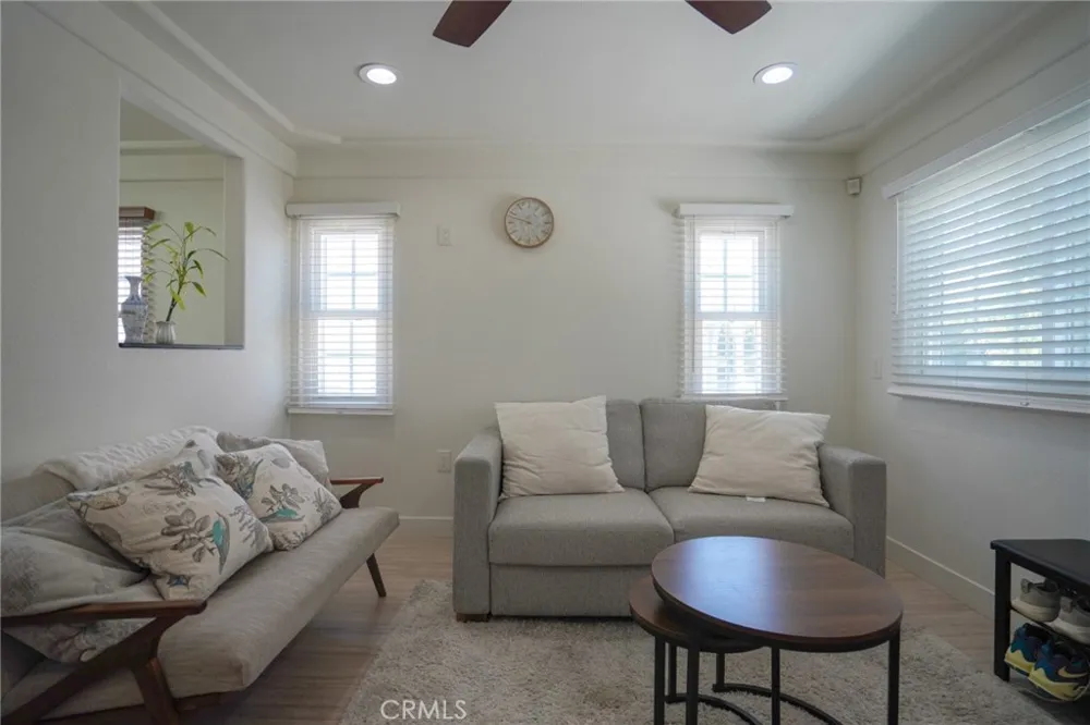 4134 W 107th Inglewood, CA 90304