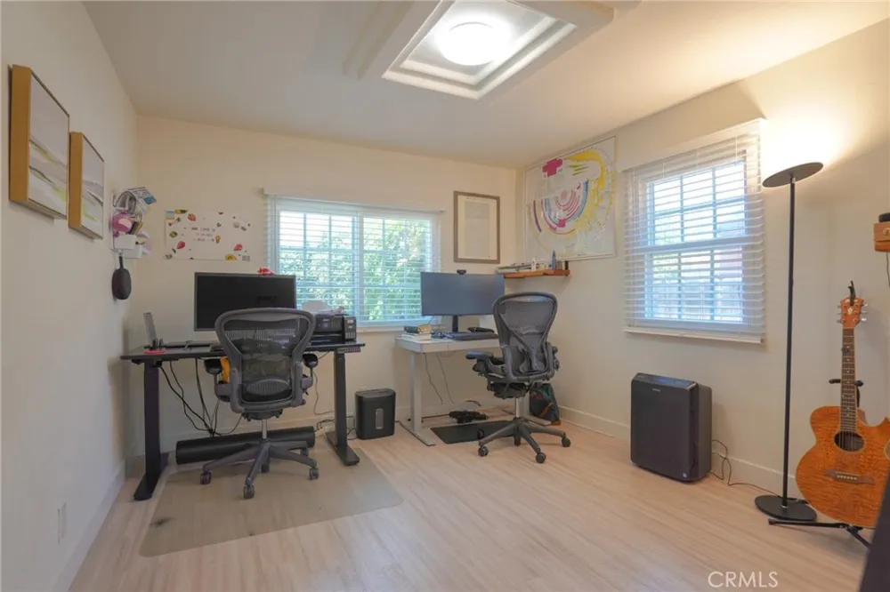 4134 W 107th Inglewood, CA 90304