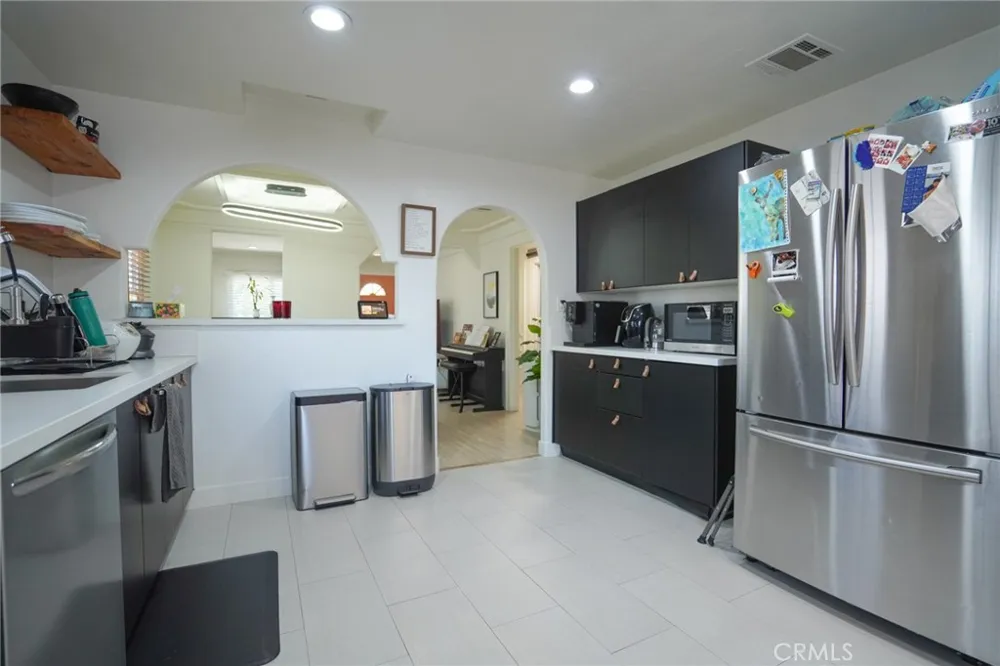 4134 W 107th Inglewood, CA 90304