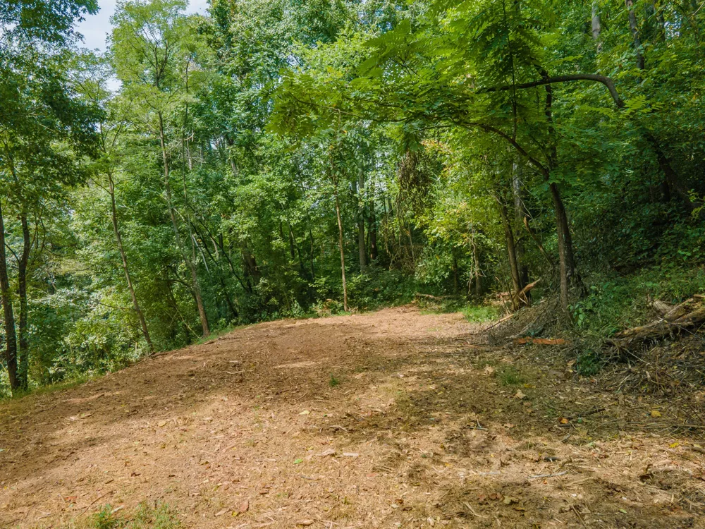 5049 Miller Lake Rd Culleoka, TN 38451