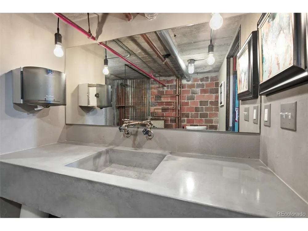 1863 Wazee Street #1G Denver, CO 80202