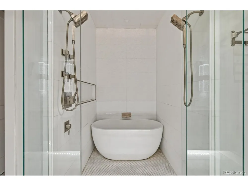 1863 Wazee Street #1G Denver, CO 80202