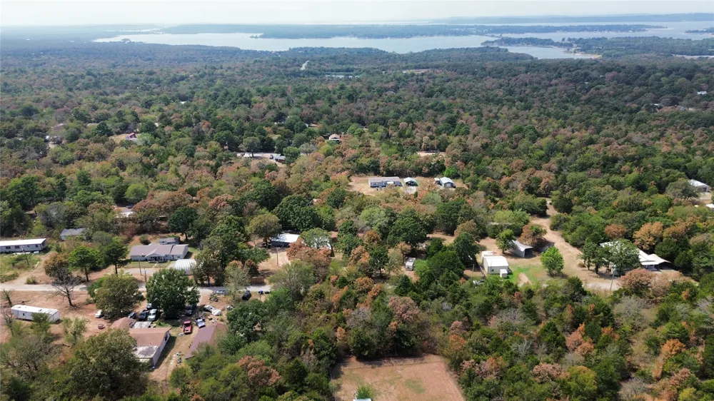 36 Betty Road Eufaula, OK 74432