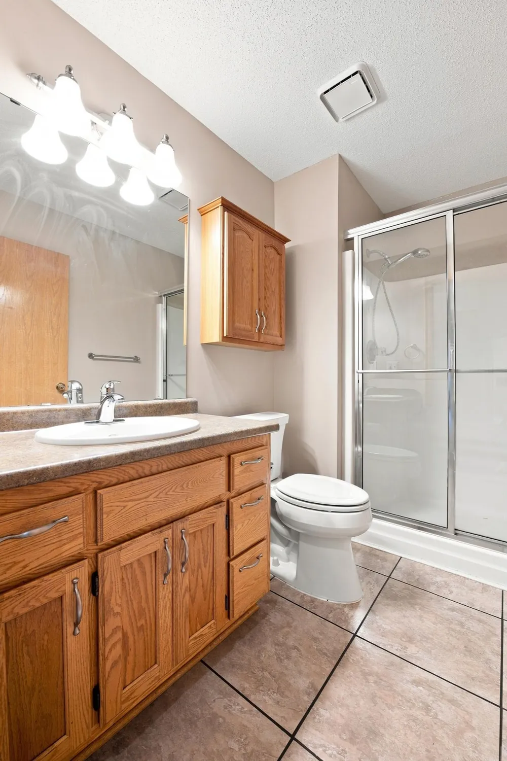 724 85th Lane NW Coon Rapids, MN 55433