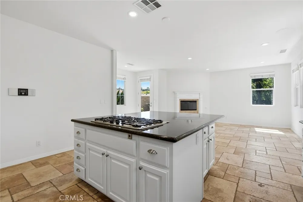 3420 Whitman Court Thousand Oaks, CA 91360