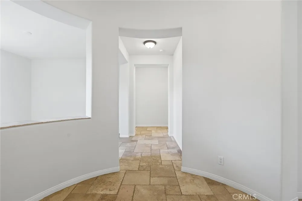 3420 Whitman Court Thousand Oaks, CA 91360
