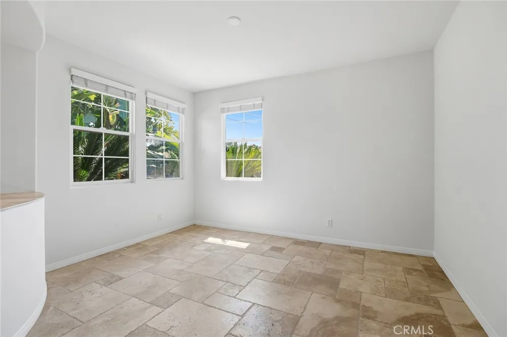 3420 Whitman Court Thousand Oaks, CA 91360