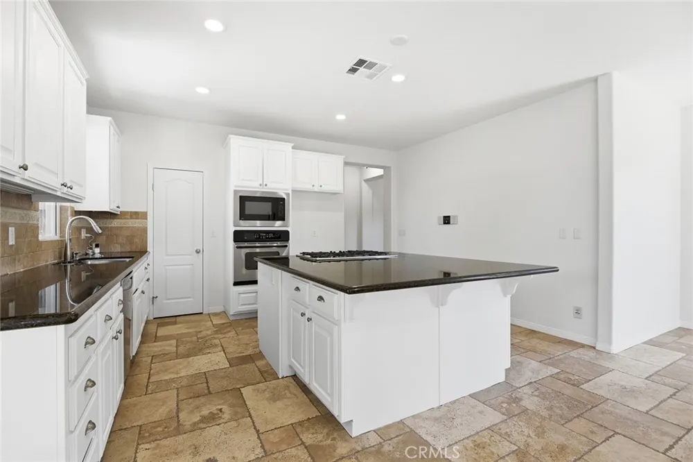 3420 Whitman Court Thousand Oaks, CA 91360