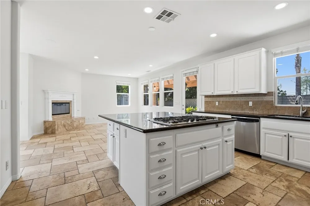 3420 Whitman Court Thousand Oaks, CA 91360