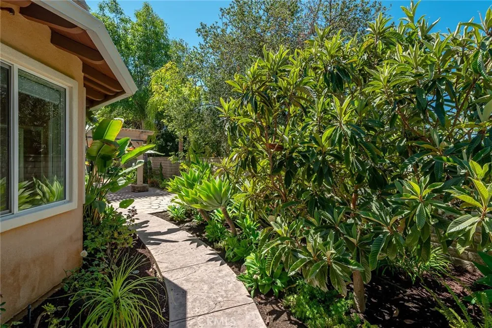 3420 Whitman Court Thousand Oaks, CA 91360