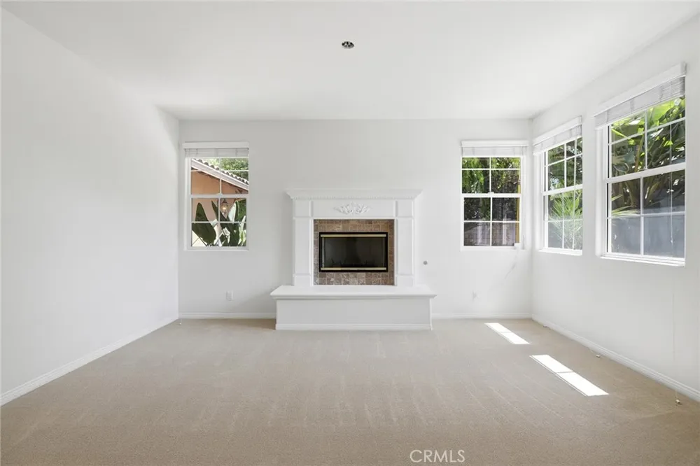 3420 Whitman Court Thousand Oaks, CA 91360