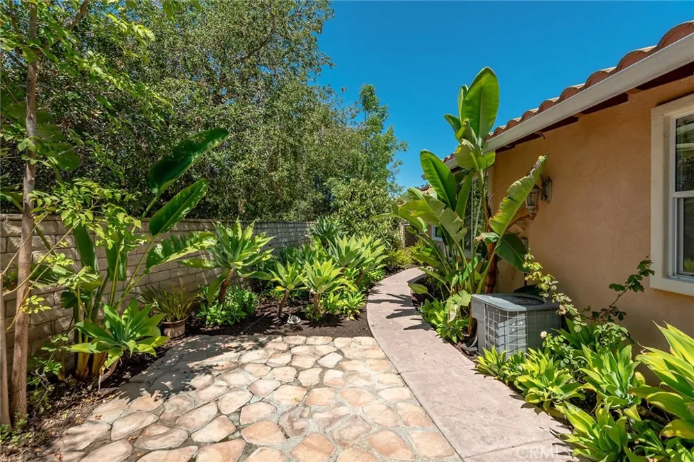 3420 Whitman Court Thousand Oaks, CA 91360