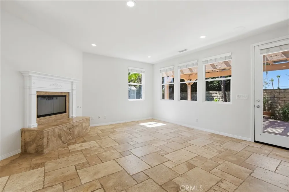 3420 Whitman Court Thousand Oaks, CA 91360