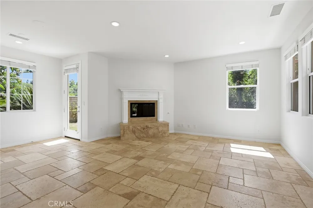 3420 Whitman Court Thousand Oaks, CA 91360