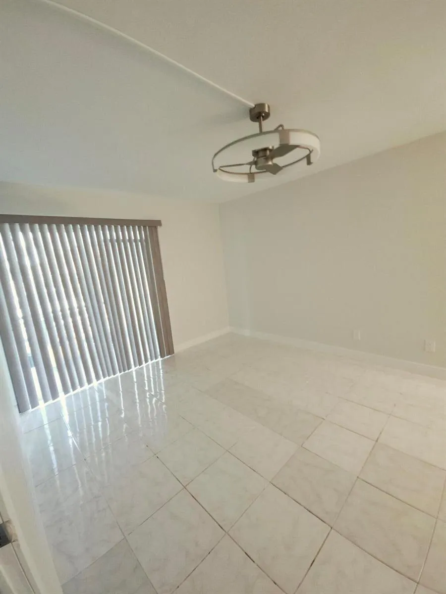 10035 WINDING LAKE ROAD #102 Sunrise, FL 33351