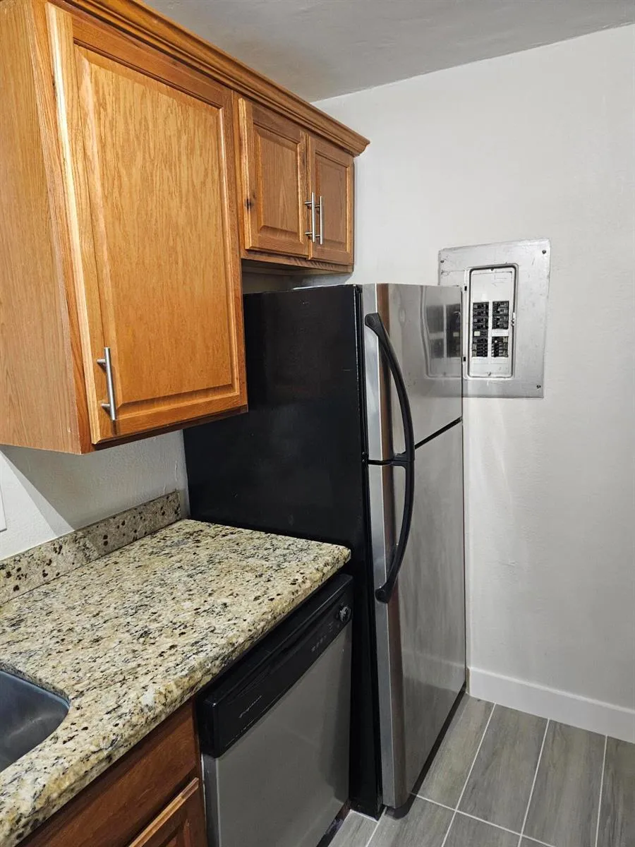 10035 WINDING LAKE ROAD #102 Sunrise, FL 33351