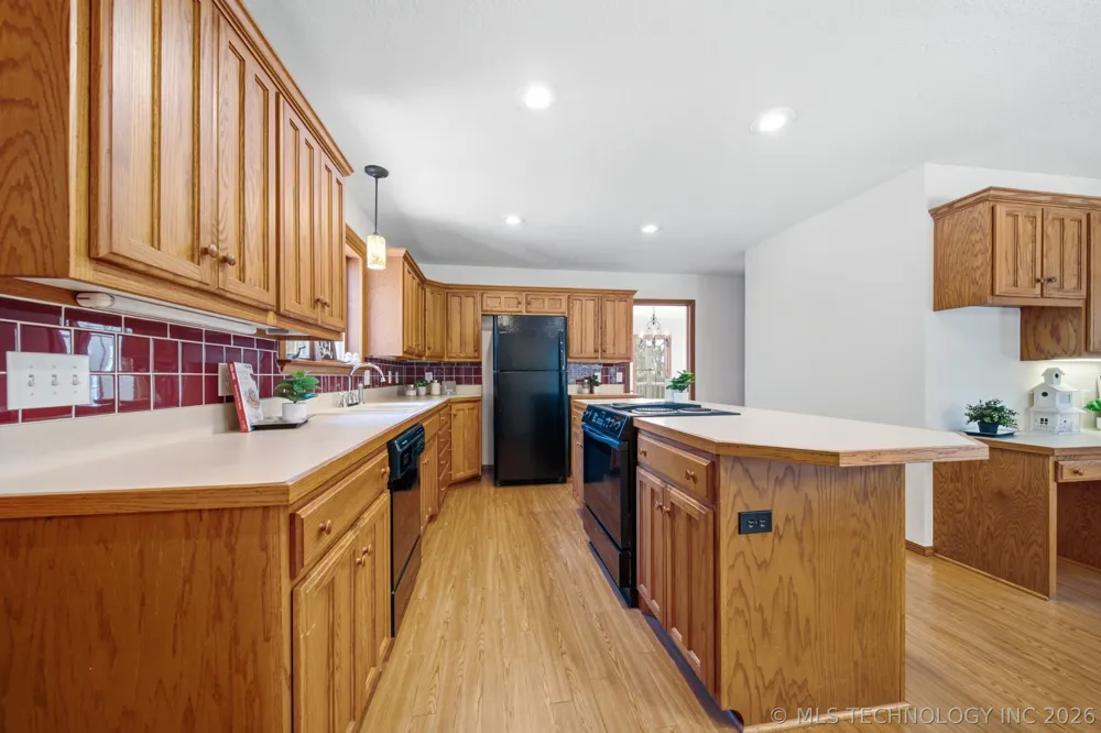 2020 W 26th Avenue Stillwater, OK 74074