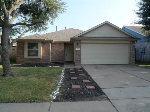 4923 Callery Creek Drive