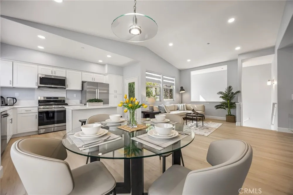 1906 Crescent Oak Irvine, CA 92618