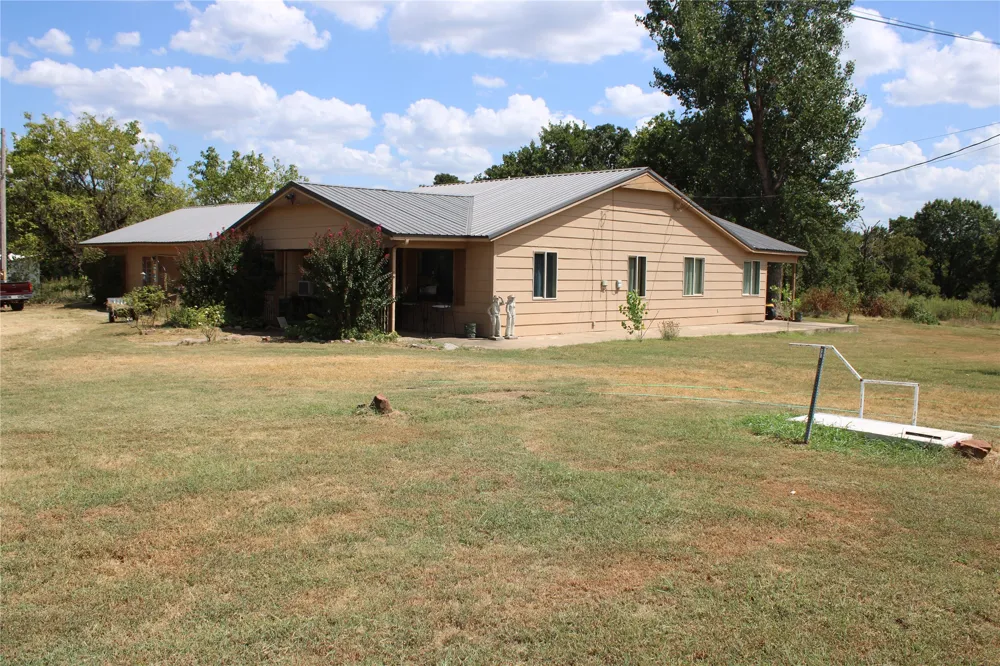 359191 E 970 ROAD Paden, OK 74860