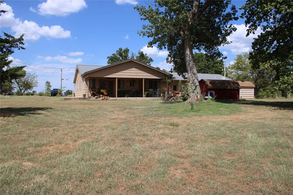 359191 E 970 ROAD Paden, OK 74860