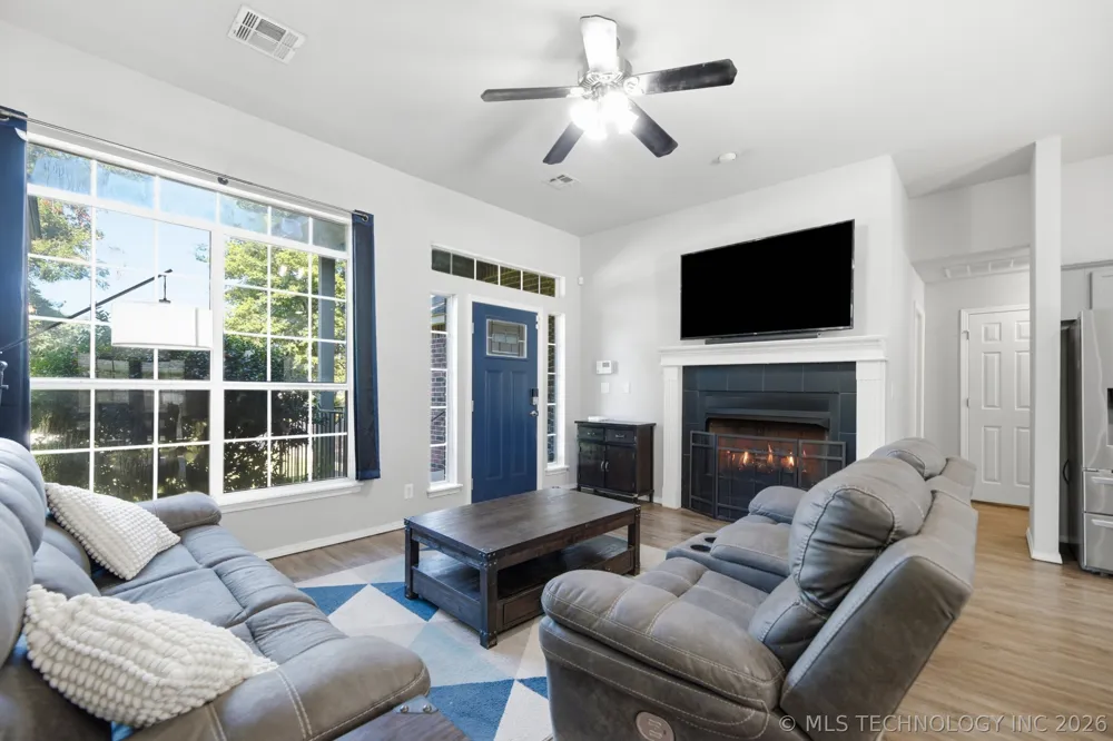 5703 S Quincy Place Tulsa, OK 74105