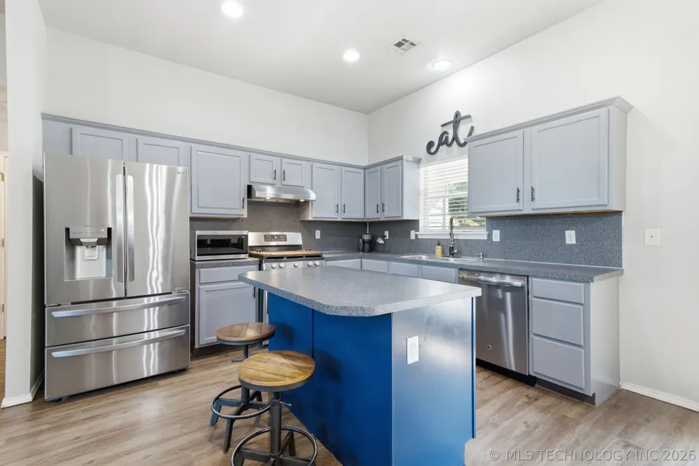 5703 S Quincy Place Tulsa, OK 74105