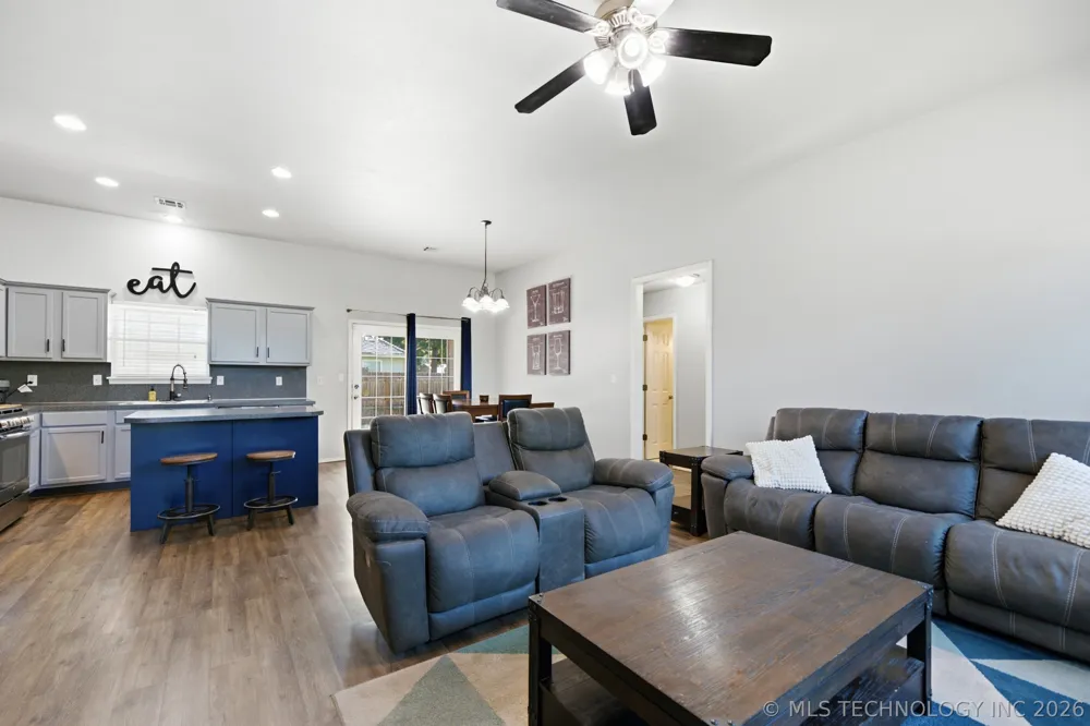 5703 S Quincy Place Tulsa, OK 74105