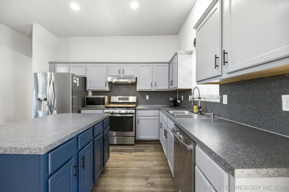 5703 S Quincy Place Tulsa, OK 74105