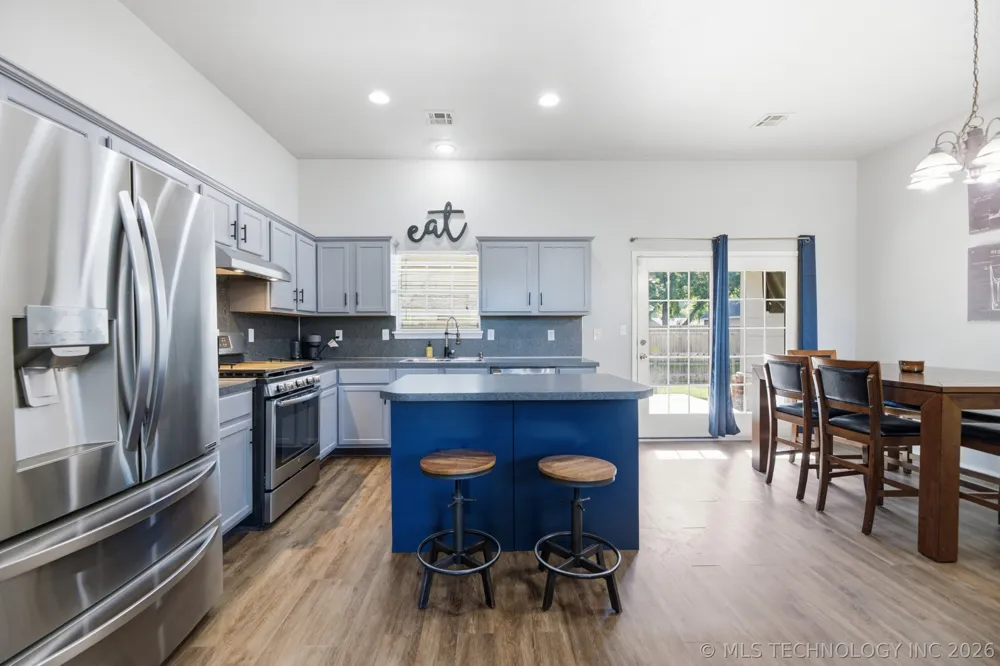 5703 S Quincy Place Tulsa, OK 74105
