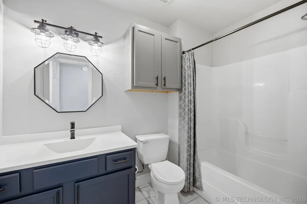 5703 S Quincy Place Tulsa, OK 74105