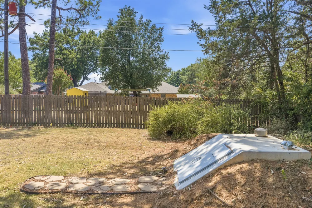 2212 Cloverleaf Place Ardmore, OK 73401