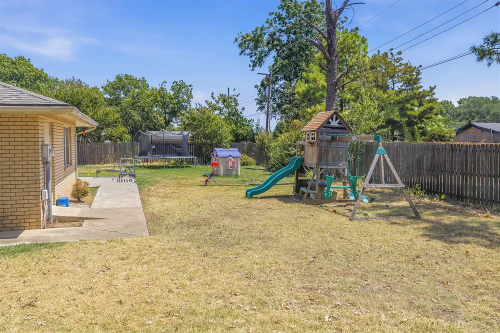 2212 Cloverleaf Place Ardmore, OK 73401