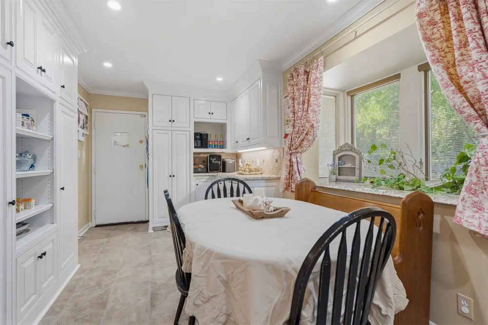 2212 Cloverleaf Place Ardmore, OK 73401