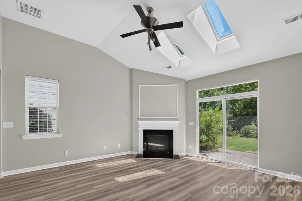 12036 Red Rust Lane Charlotte, NC 28277