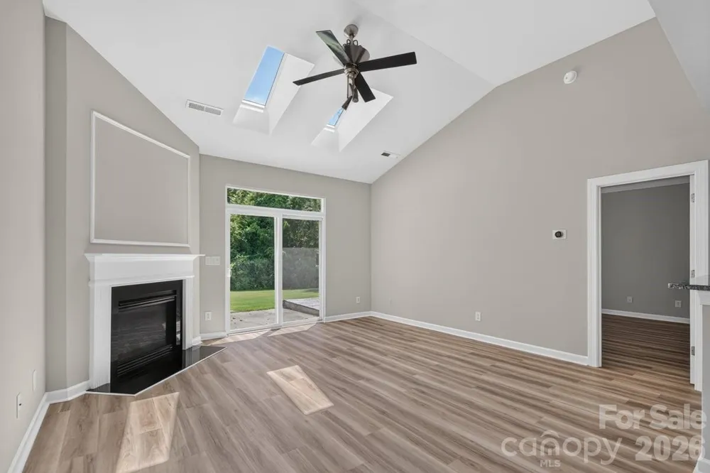 12036 Red Rust Lane Charlotte, NC 28277
