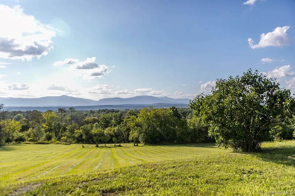 180 Hilltop Road Germantown, NY 12526