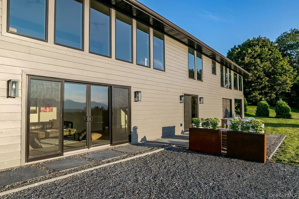 180 Hilltop Road Germantown, NY 12526