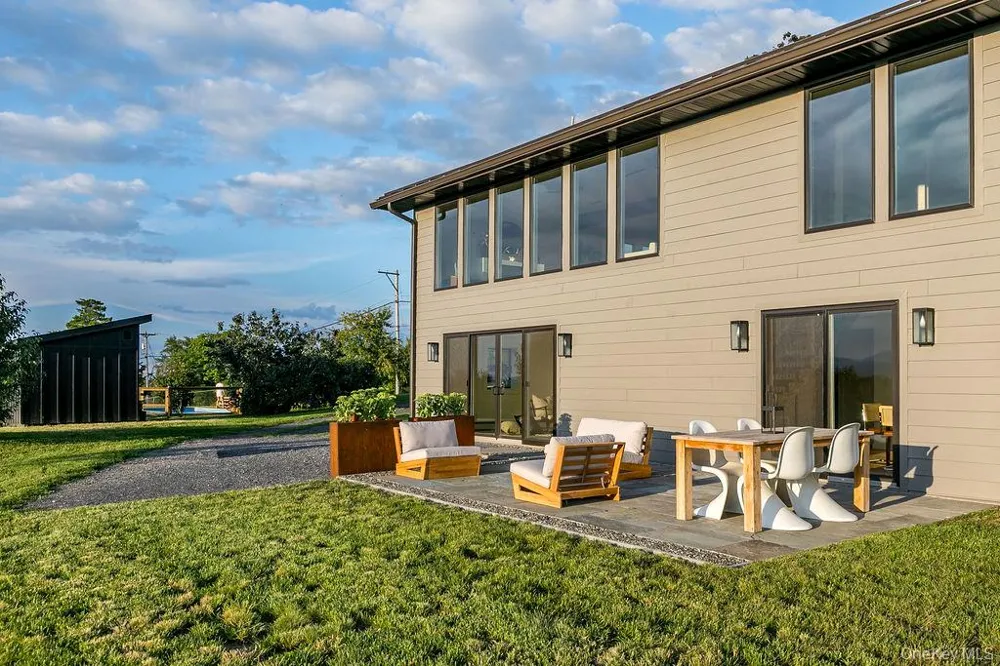 180 Hilltop Road Germantown, NY 12526
