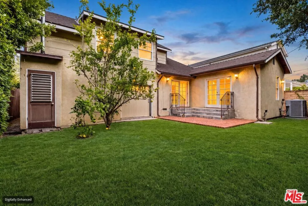 2932 S Beverly Drive Los Angeles, CA 90034