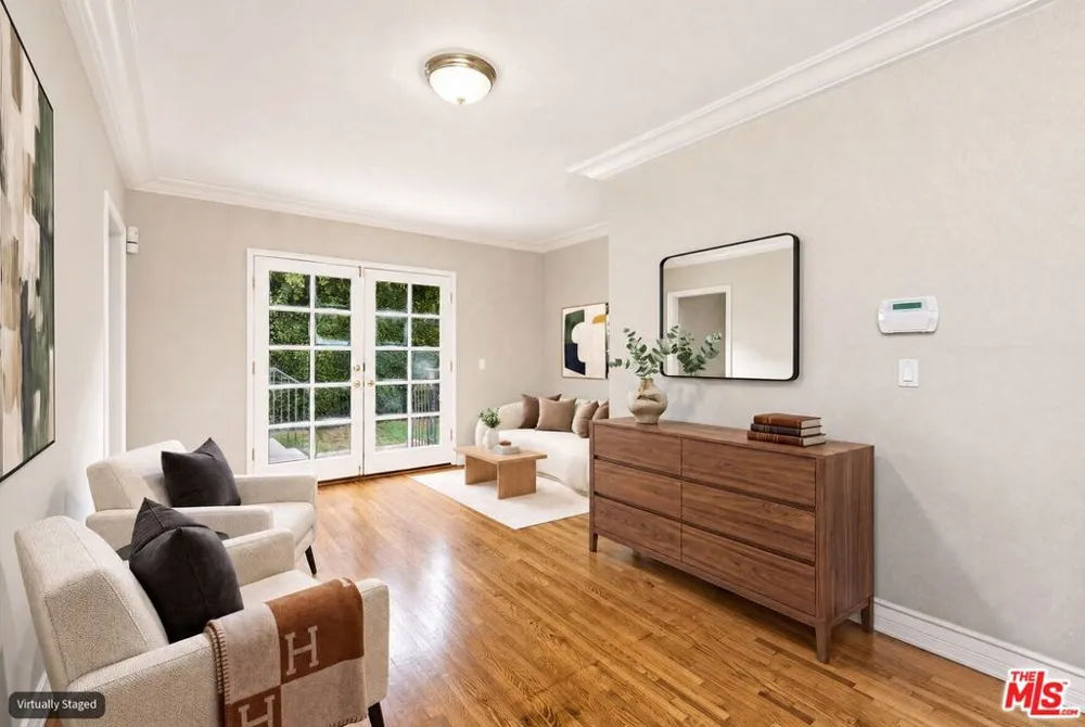 2932 S Beverly Drive Los Angeles, CA 90034