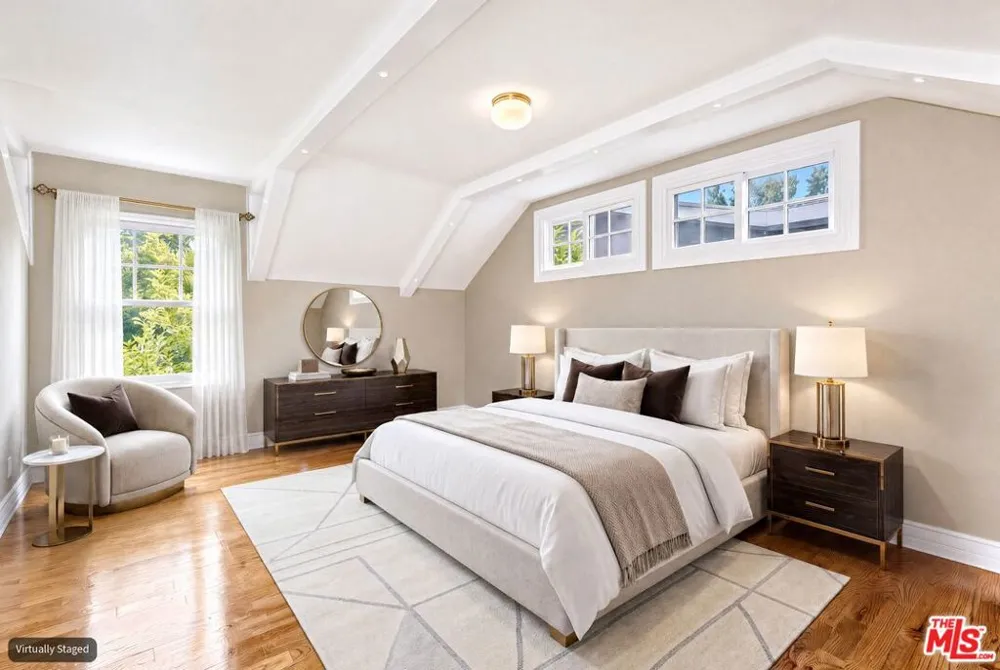 2932 S Beverly Drive Los Angeles, CA 90034