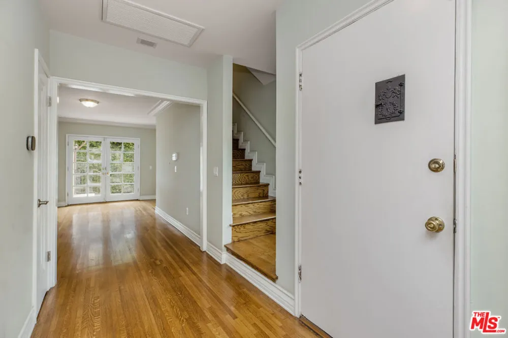 2932 S Beverly Drive Los Angeles, CA 90034