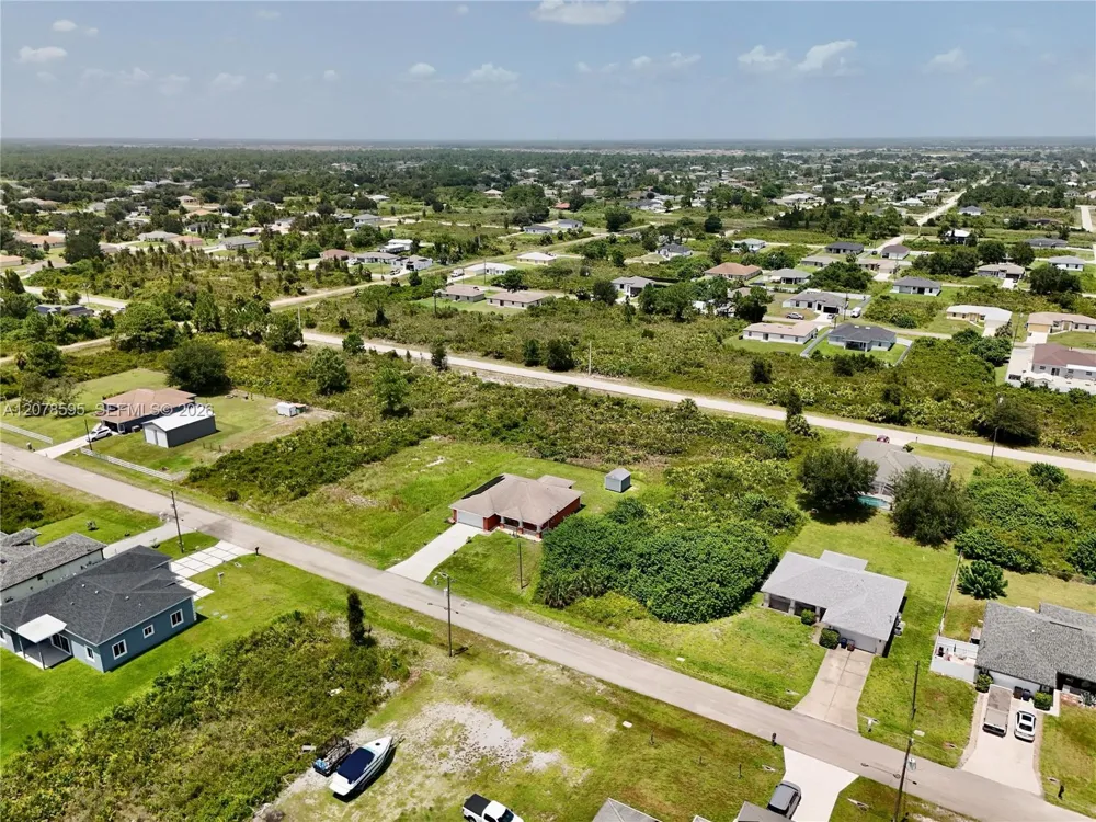 2808 55TH ST W Lehigh Acres, FL 33971