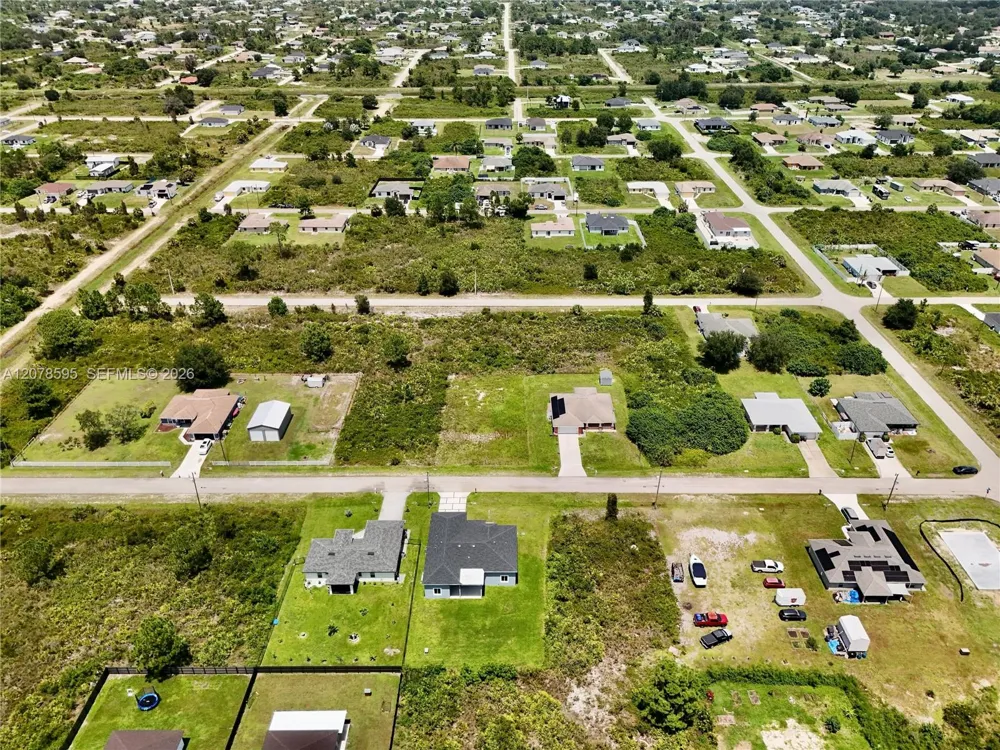 2808 55TH ST W Lehigh Acres, FL 33971