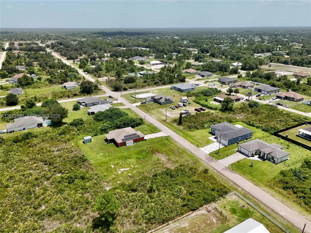 2808 55TH ST W Lehigh Acres, FL 33971
