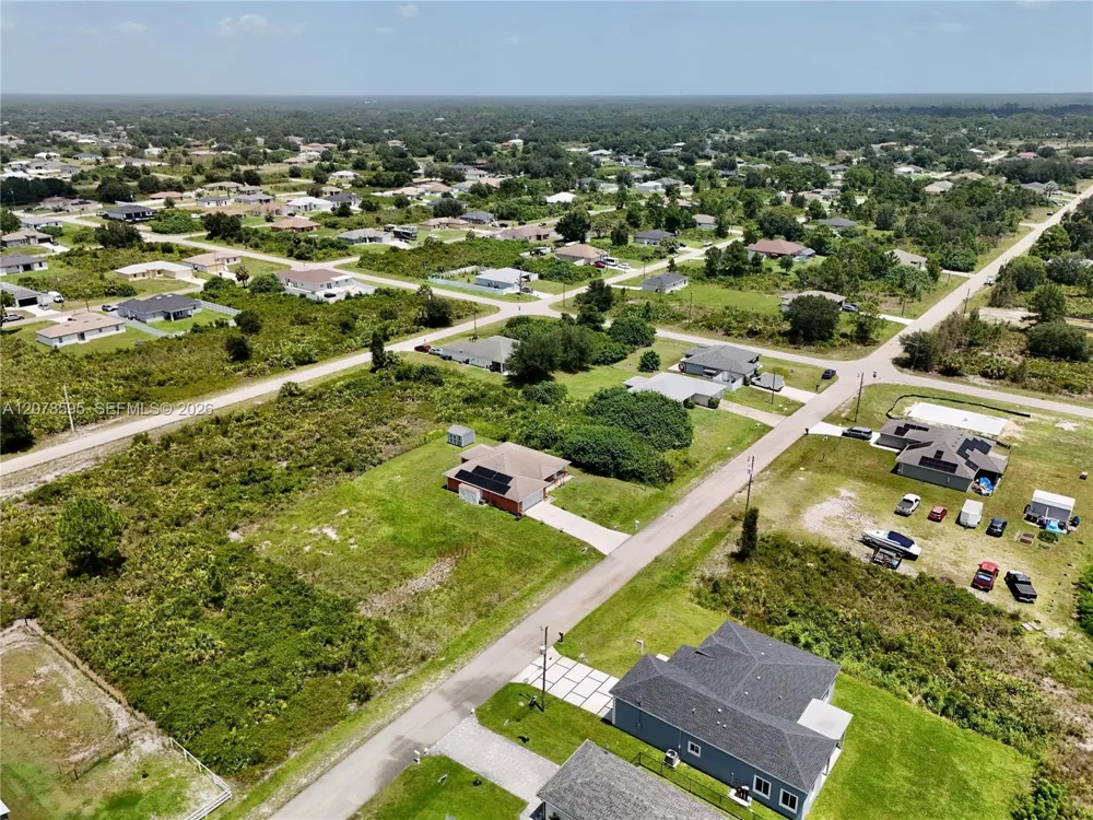 2808 55TH ST W Lehigh Acres, FL 33971