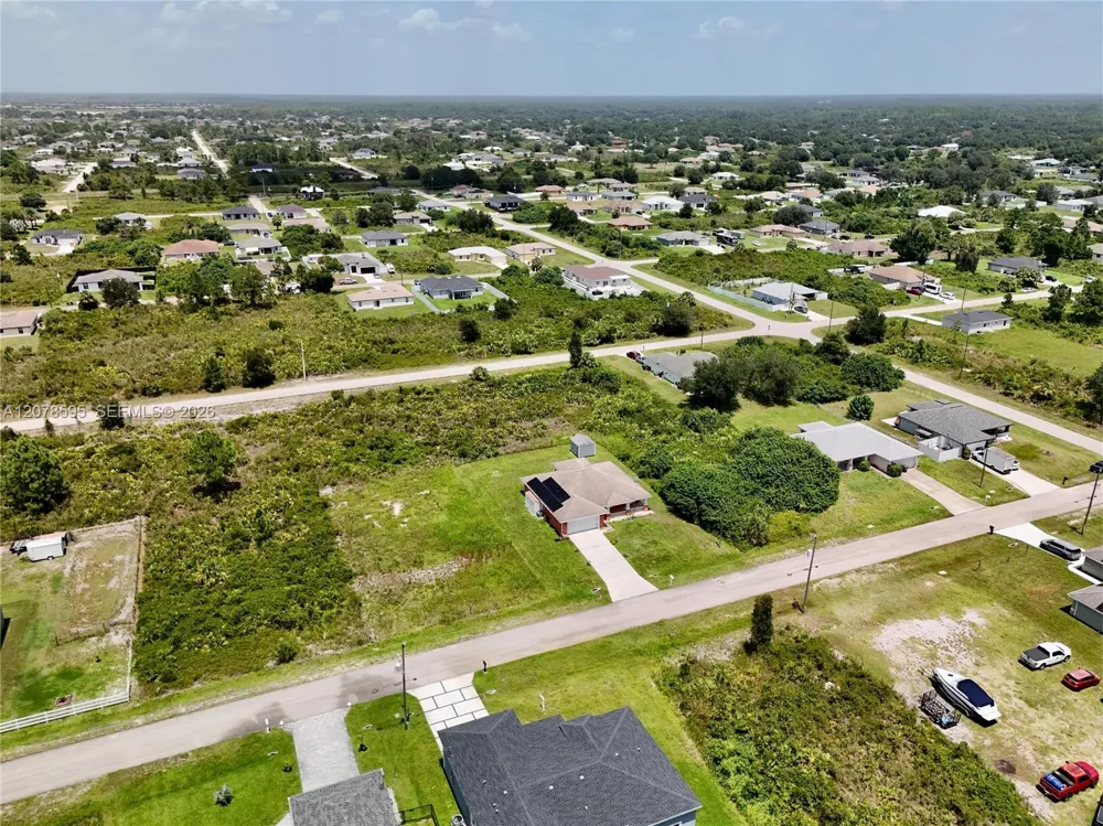 2808 55TH ST W Lehigh Acres, FL 33971
