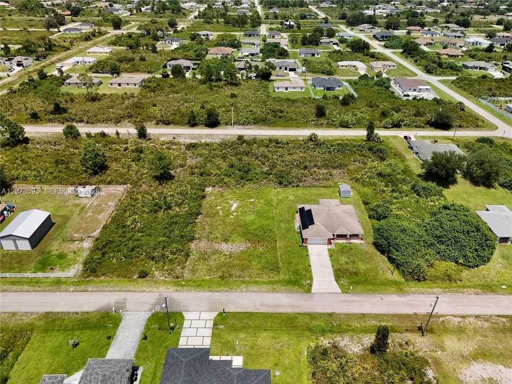 2808 55TH ST W Lehigh Acres, FL 33971